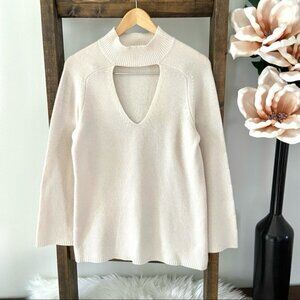Halston Cashmere sweater sz M